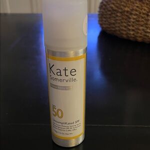 Kate Somerville SPF 50 Setting Spray - White and Yellow